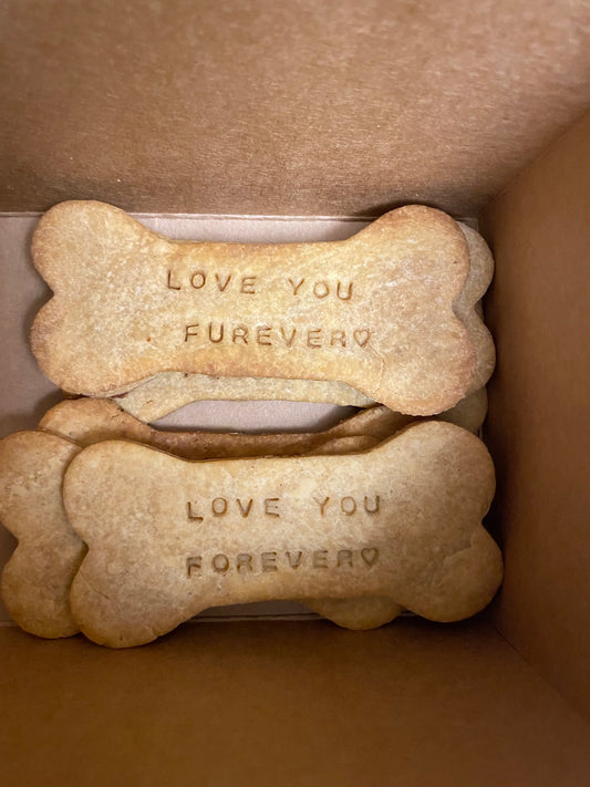 Biscuit Bone Topper
